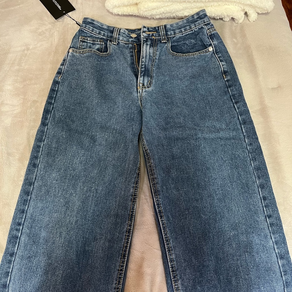 low rise boyfriend jeans baggy